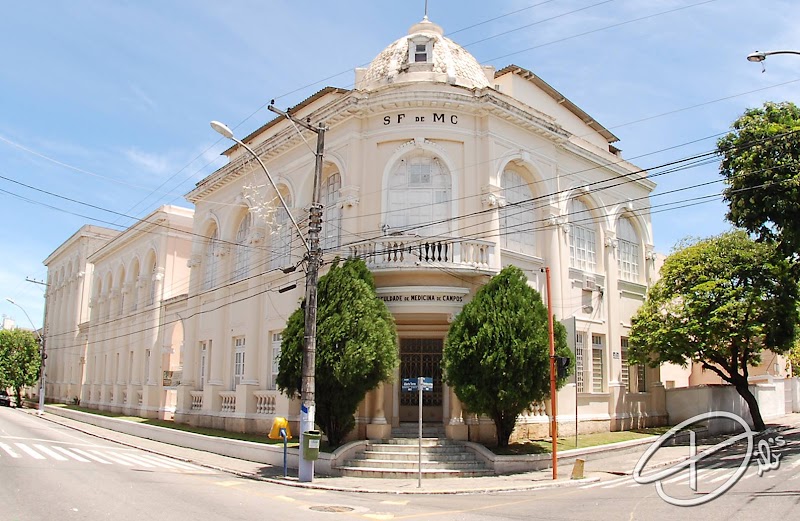 FACULDADE DE MEDICINA DE CAMPOS