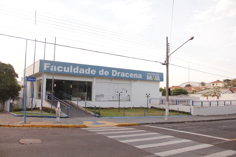 FACULDADES DE DRACENA