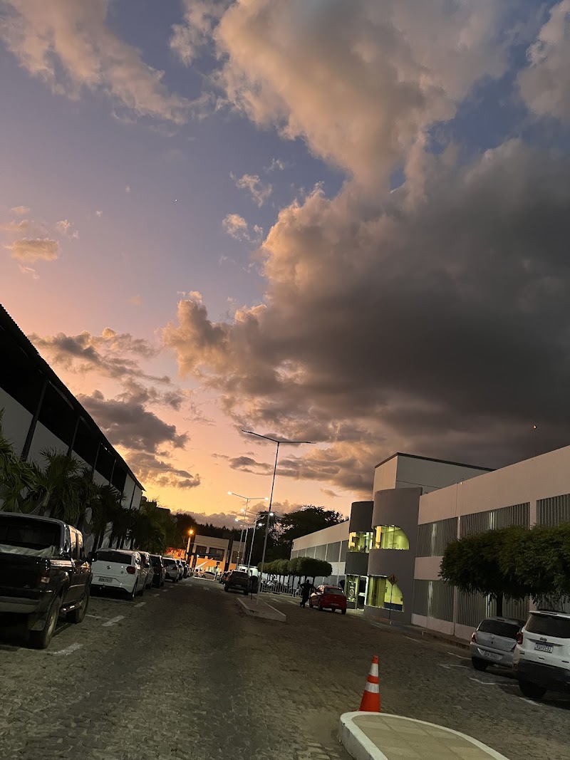 CENTRO UNIVERSITÁRIO DE PATOS