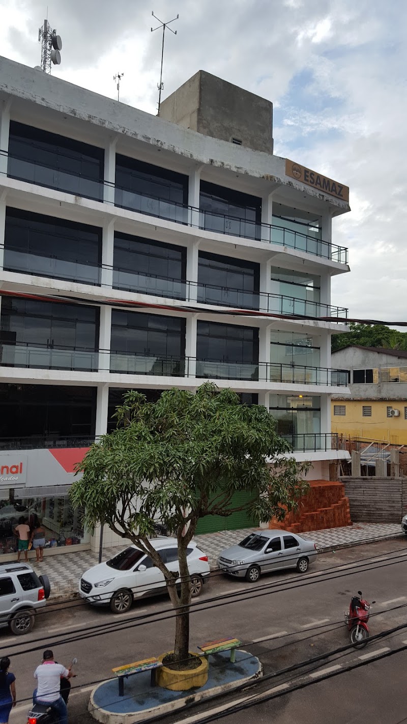 Escola Superior da Amazônia de Abaetetuba (ESAMAZ)