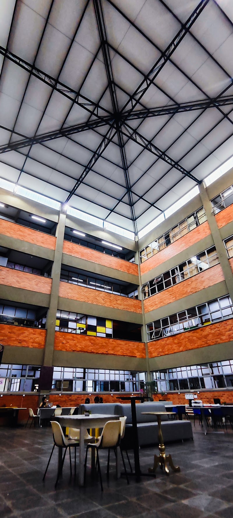 UNIVERSIDADE ESTADUAL DO CENTRO OESTE