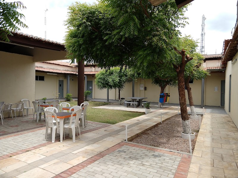 CENTRO UNIVERSITÁRIO VALE DO SALGADO (UNIVS)