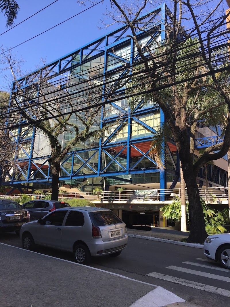 UNIVERSIDADE ANHEMBI MORUMBI